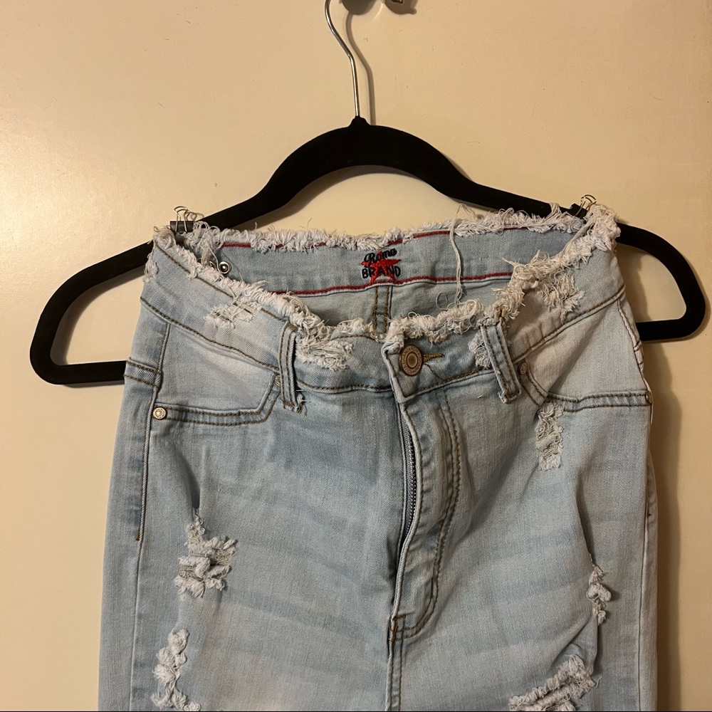 High Rise Destructed Jeans - Picture 3 of 7